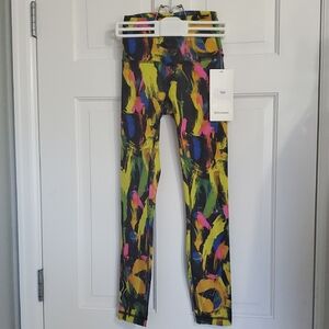 NWT Lululemon Wunder Trains HR 25in Leggings - Yellow, Pink, Blue Abstract Sz 2